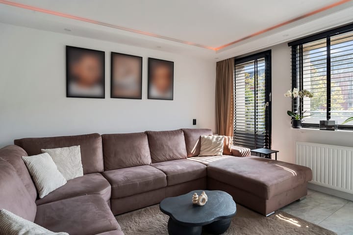 Foto 11 van Van der Helststraat 102