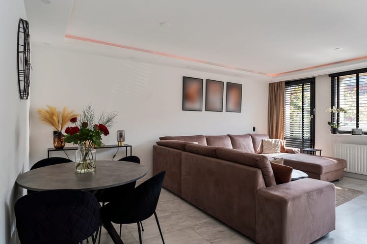 Foto 13 van Van der Helststraat 102