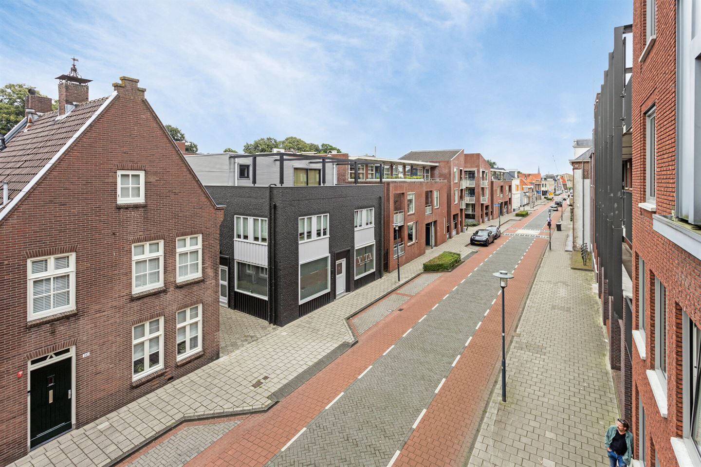 Bekijk foto 4 van Grotestraat 345