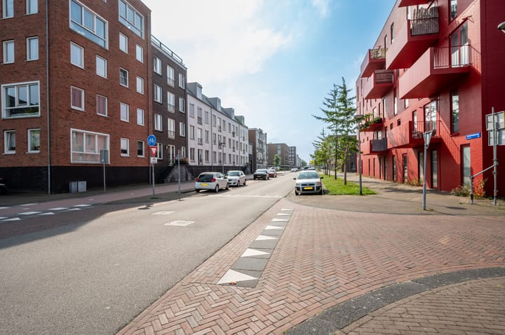 Photo 30 of Beneluxlaan 645