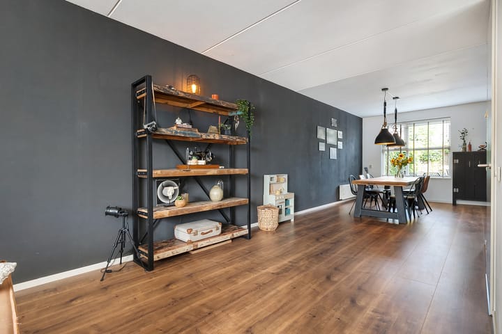 Foto 13 van Kamferbekestraat 57