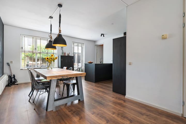 Foto 14 van Kamferbekestraat 57