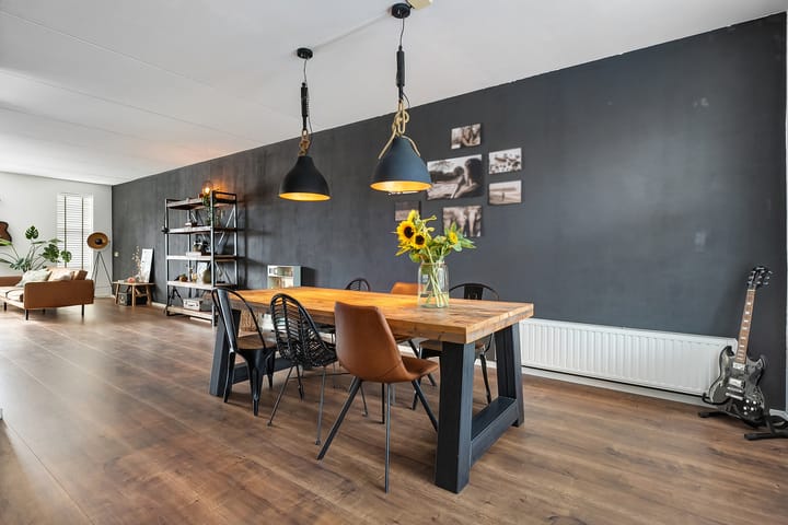 Foto 18 van Kamferbekestraat 57