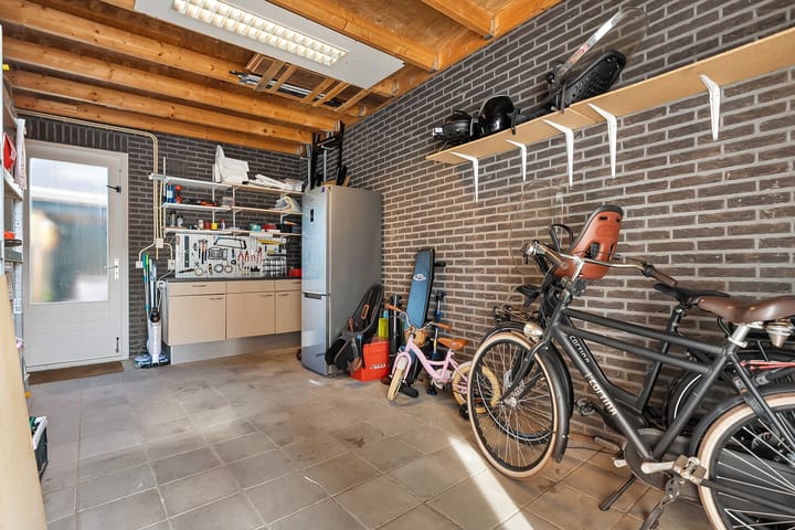 Foto 20 van Kamferbekestraat 57