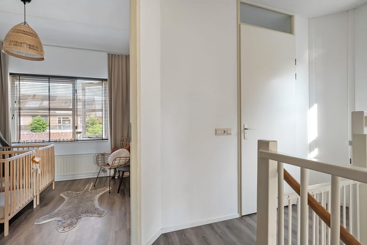 Foto 24 van Kamferbekestraat 57