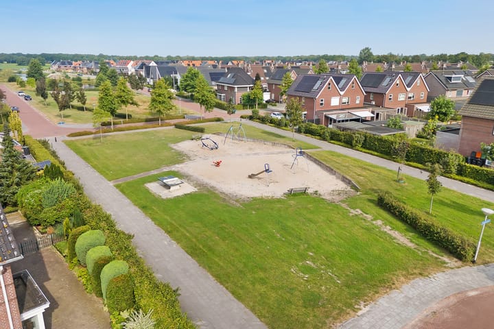 Foto 41 van Kamferbekestraat 57