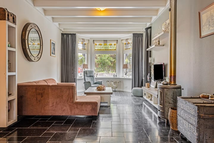 Foto 8 van Burgemeester Wuiteweg 60