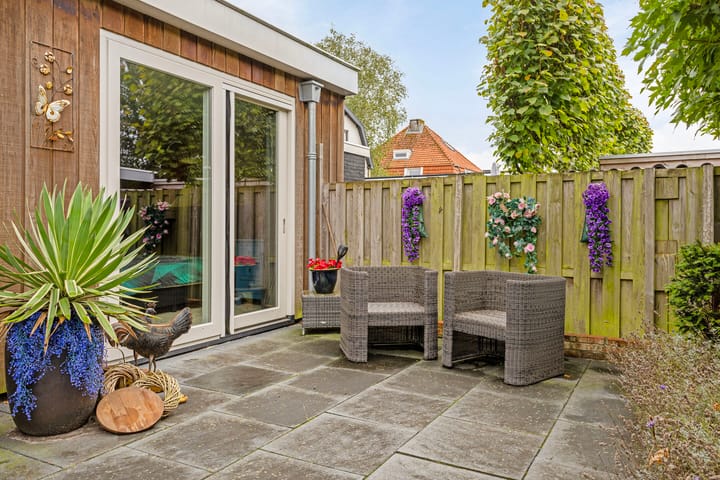 Foto 49 van Burgemeester Wuiteweg 60