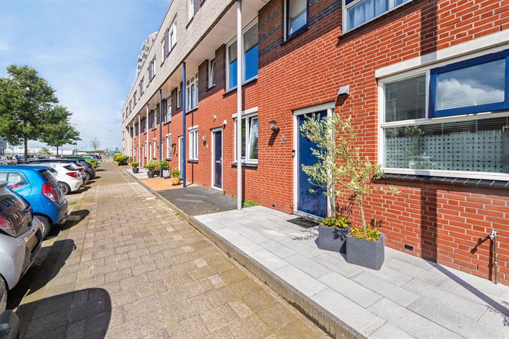 Bekijk foto 3 van Hornetstraat 21