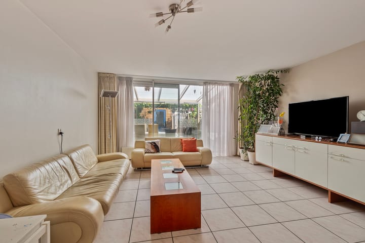 Foto 8 van Hornetstraat 21