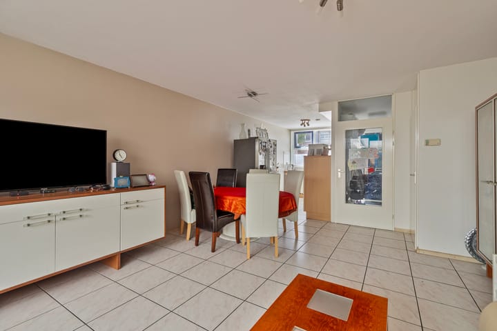 Foto 11 van Hornetstraat 21