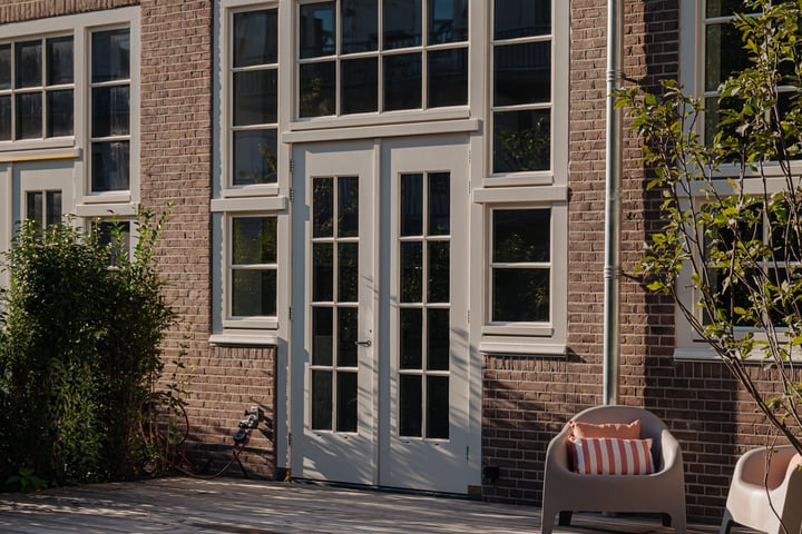 View photo 8 of Filips van Almondestraat 15-L