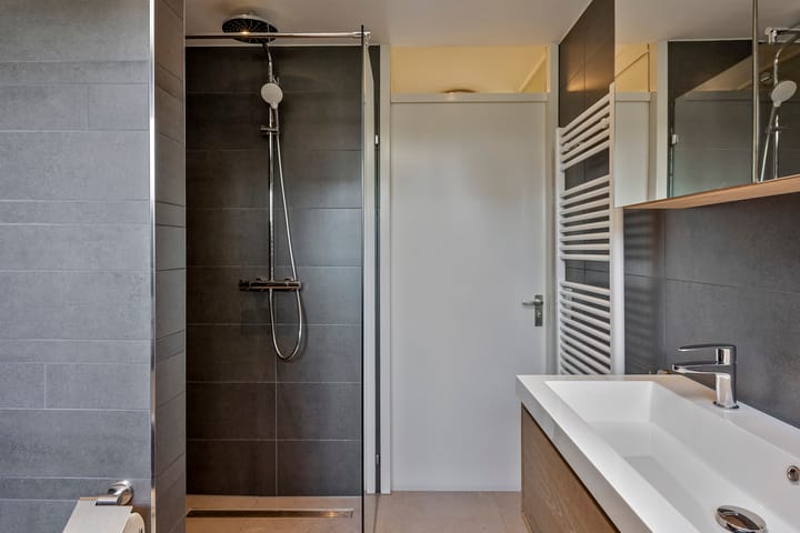 Foto 18 van Derde Broekdijk 10