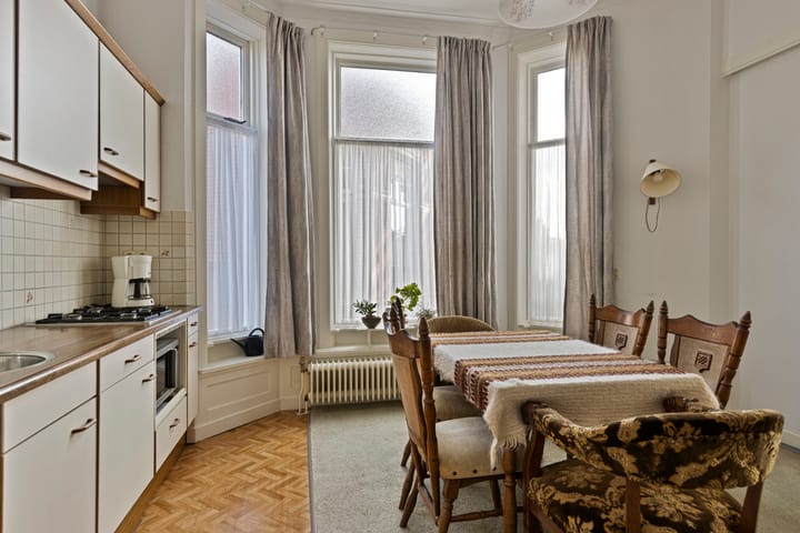 Photo 16 of Stationsstraat 2