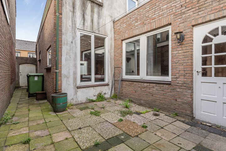 Foto 28 van Molenstraat 101