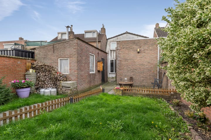 Foto 33 van Molenstraat 101