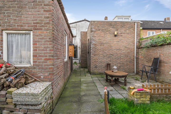 Foto 34 van Molenstraat 101