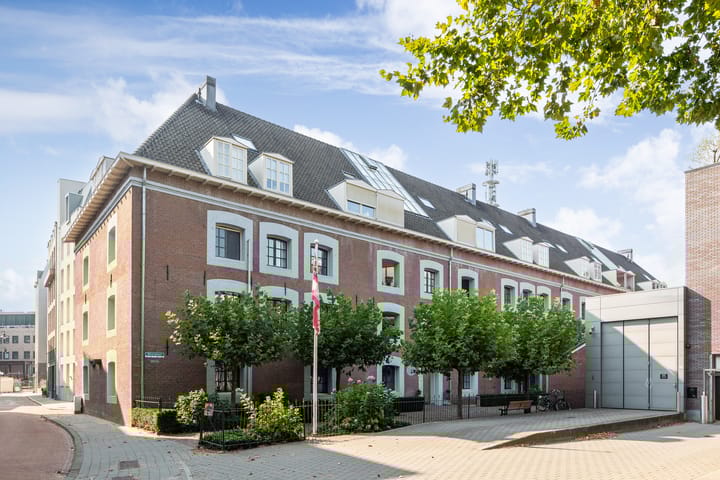 Foto 35 van Weversplaats 55