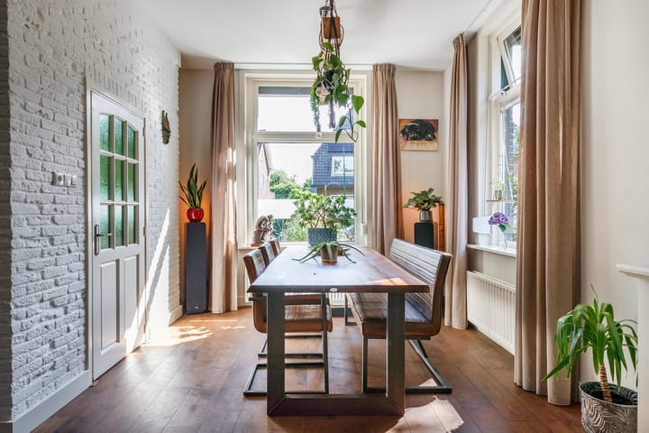 Foto 8 van Julianalaan 44