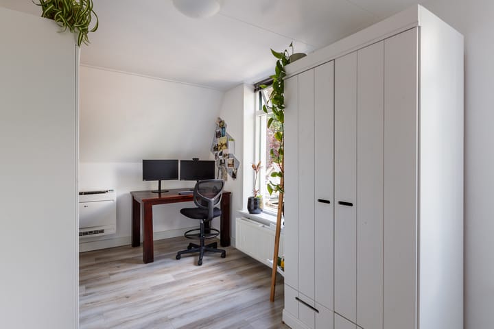 Foto 21 van Julianalaan 44