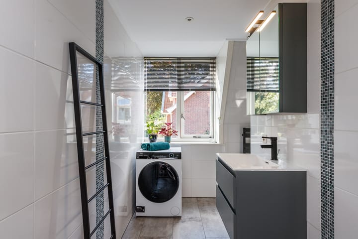 Foto 23 van Julianalaan 44