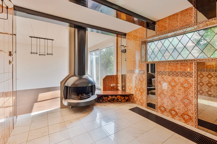 Photo 12 of Bennebroekerweg 92