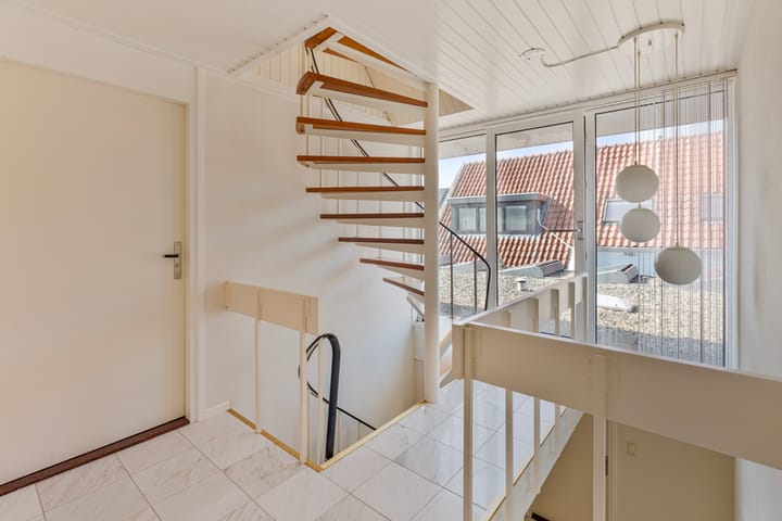 Photo 24 of Bennebroekerweg 92