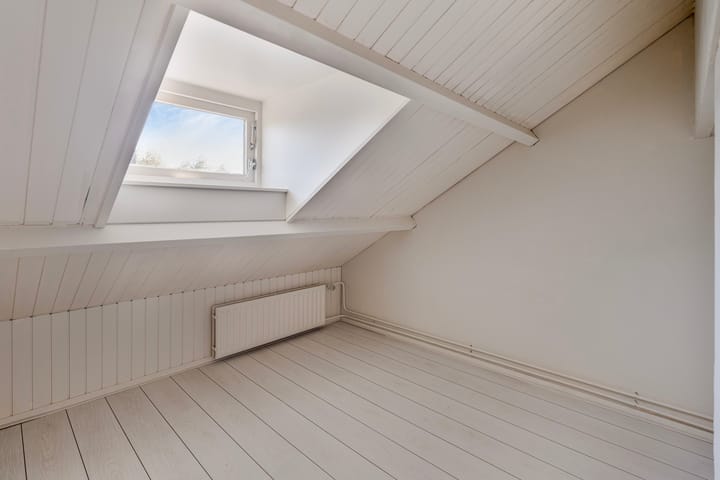 Photo 41 of Bennebroekerweg 92