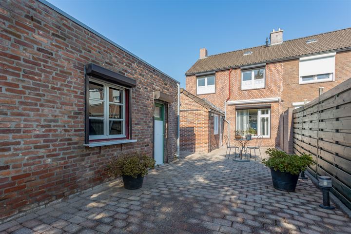 Bekijk foto 18 van Ridder Hoenstraat 15