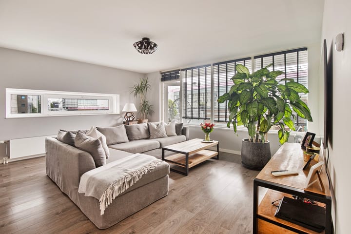 Foto 1 van Strevelsweg 653