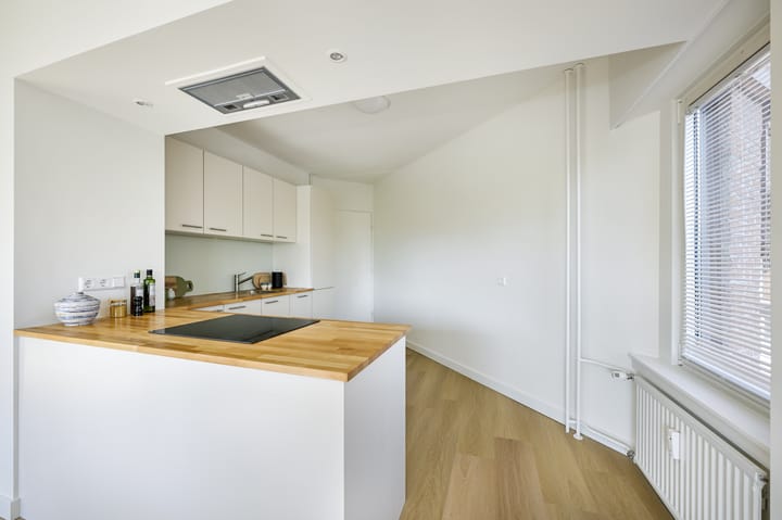 Photo 11 of Provinciënlaan 1-A32