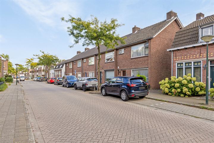 Bekijk foto 37 van Laarstraat 37