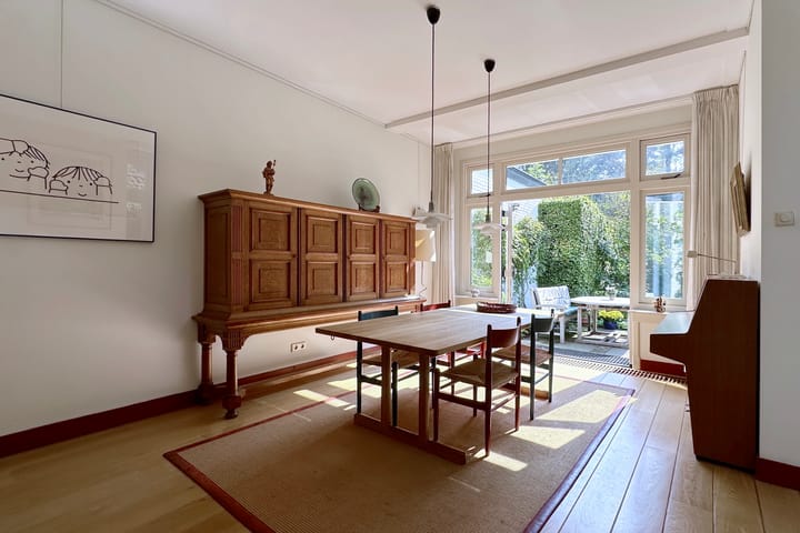 Foto 11 van Bilderdijklaan 62