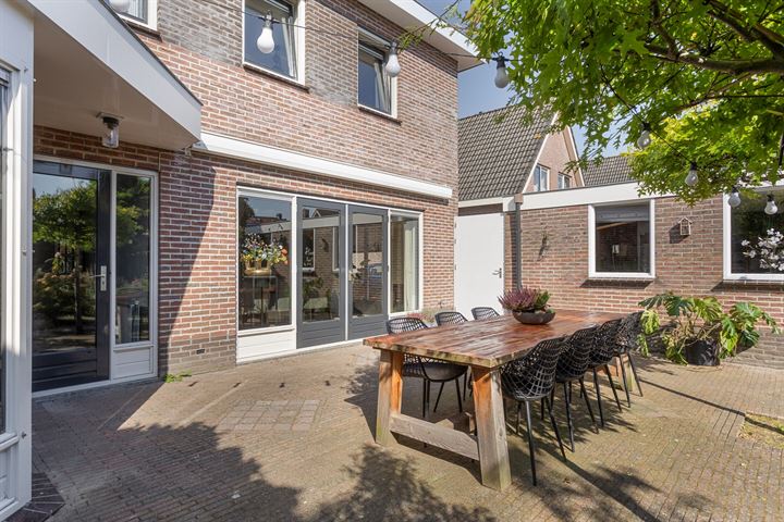 View photo 41 of Stadhouderslaan 121