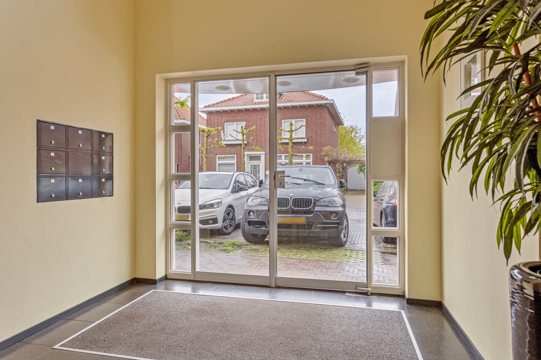 Foto 8 van Kerkstraat 2-C