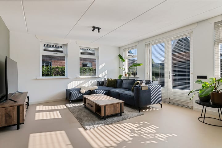 Foto 10 van Drechtdijk 143