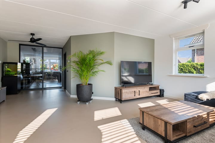 Foto 11 van Drechtdijk 143