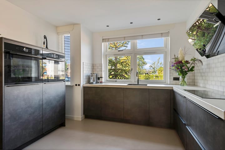 Foto 16 van Drechtdijk 143