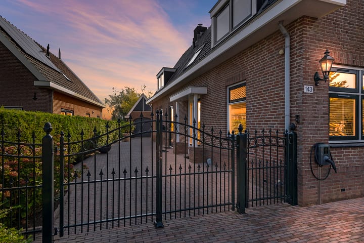 Foto 37 van Drechtdijk 143