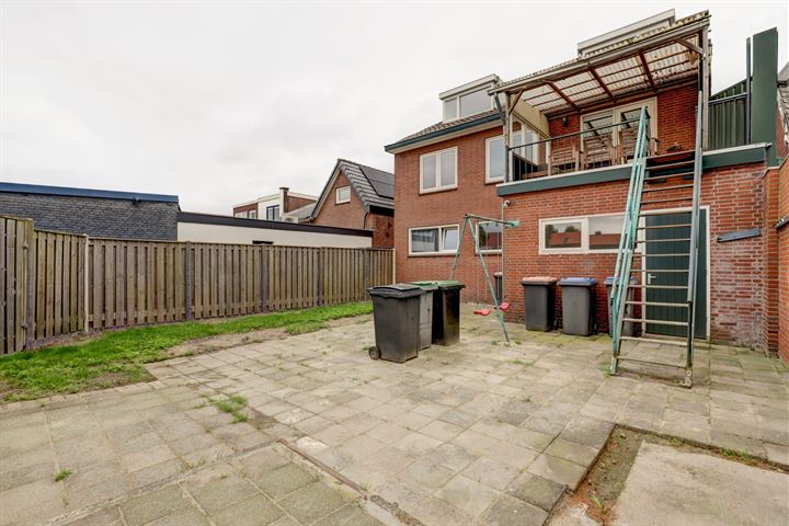 Bekijk foto 32 van Ambtstraat 93-A