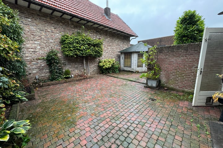 View photo 18 of Kerkstraat 52