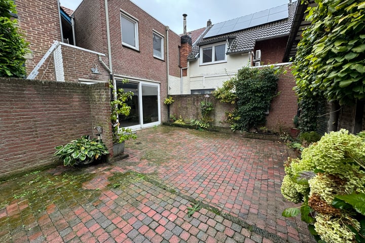 View photo 19 of Kerkstraat 52