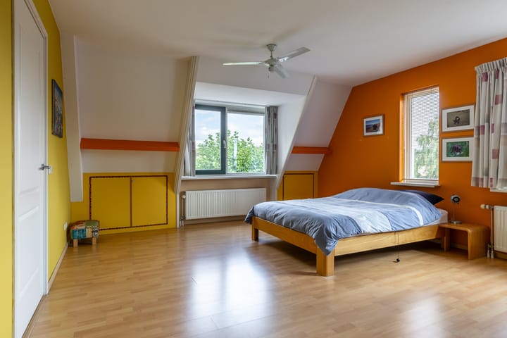 Foto 14 van Halfeiken 4-B