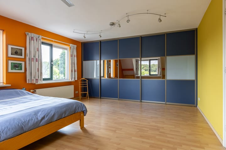 Foto 15 van Halfeiken 4-B