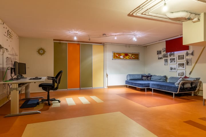 Foto 24 van Halfeiken 4-B