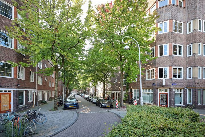 View photo 30 of IJselstraat 46-1