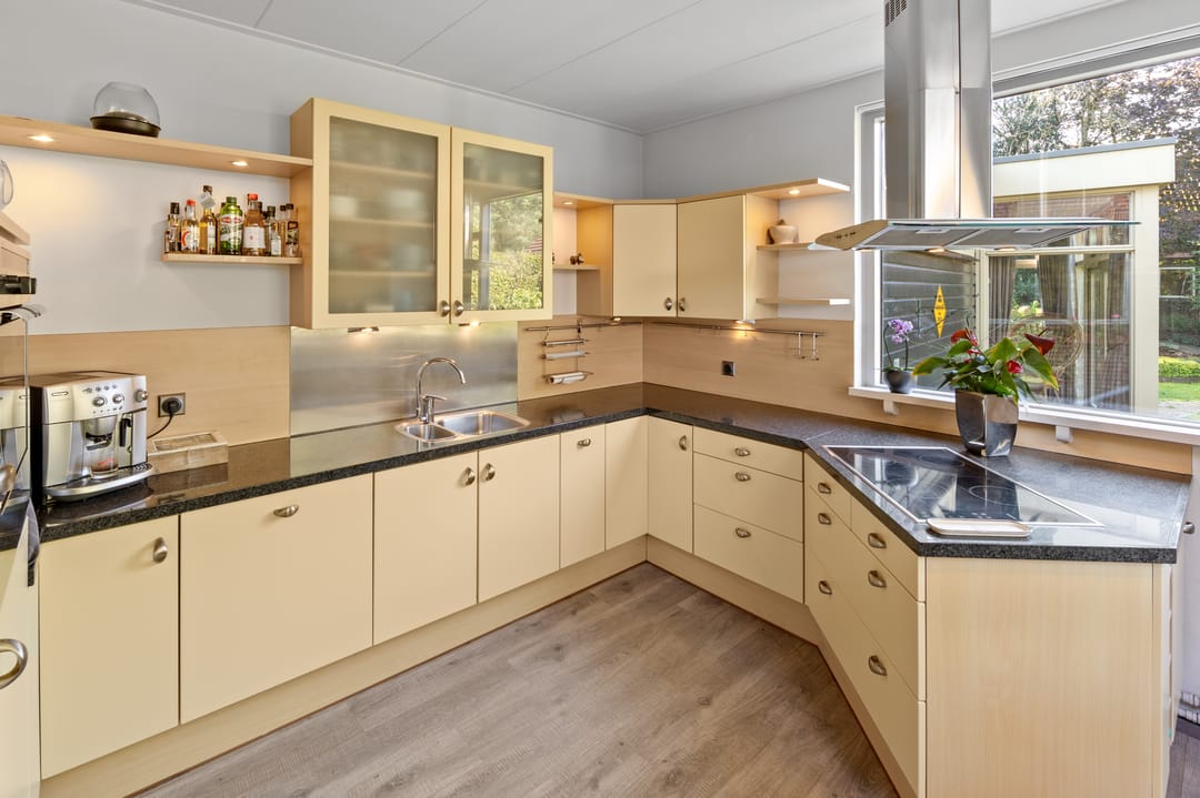 Foto 11 van Roosendaalsebaan 33