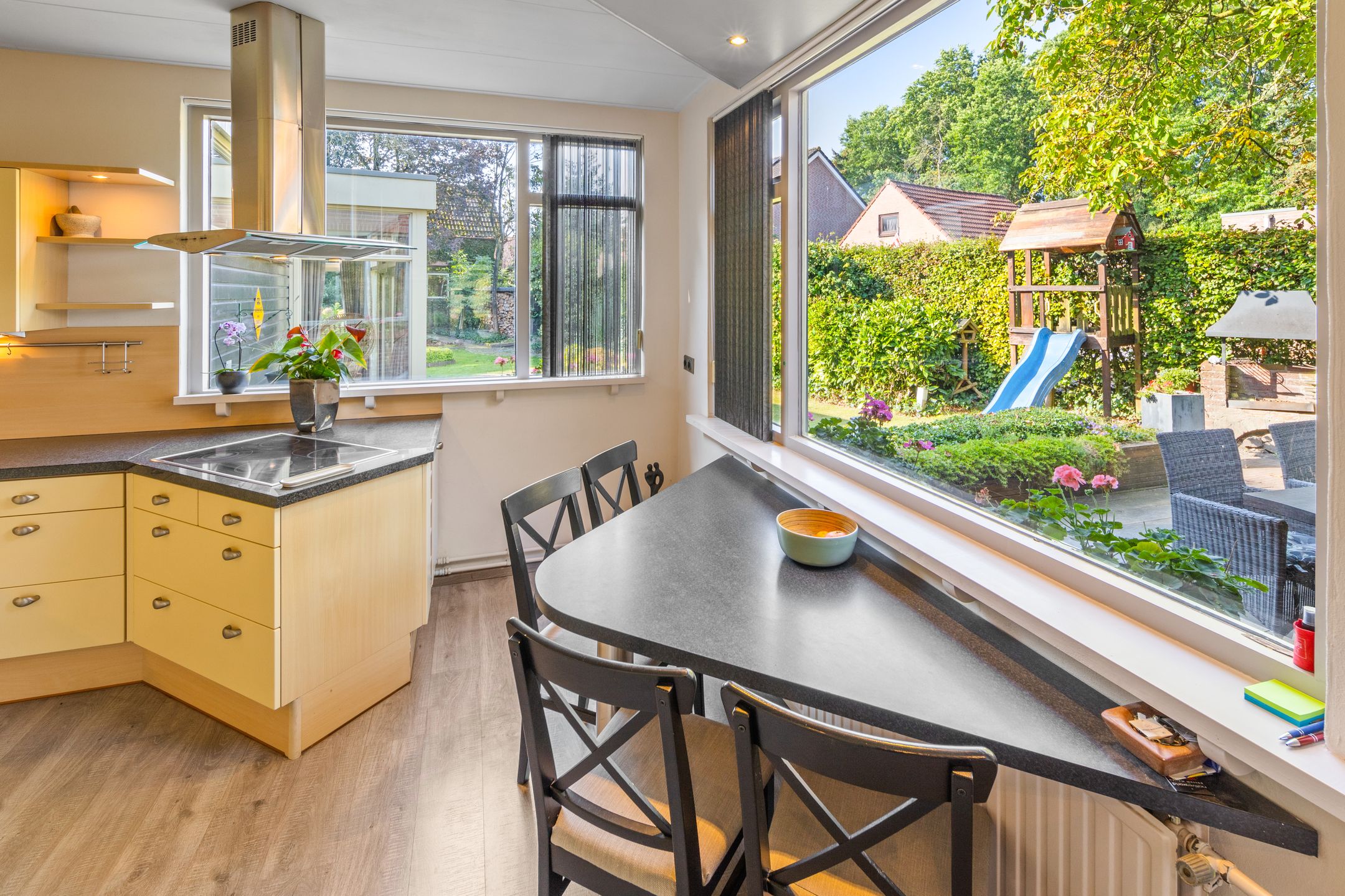 Foto 12 van Roosendaalsebaan 33