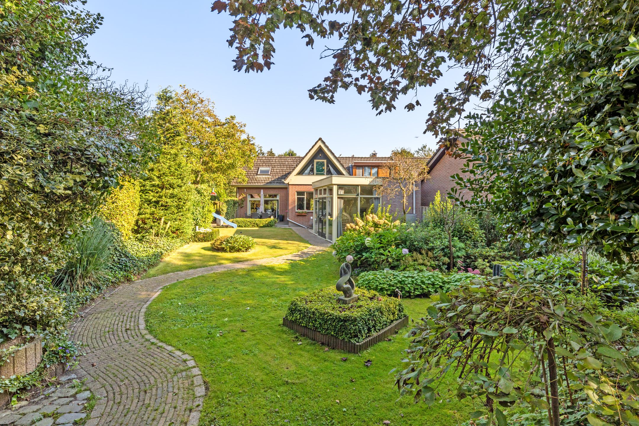 Foto 36 van Roosendaalsebaan 33