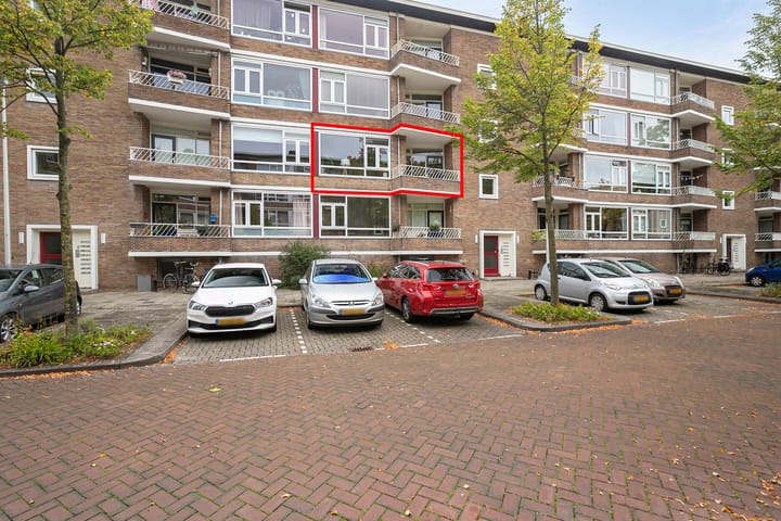 Photo 18 of Ruygenhoeklaan 10-1